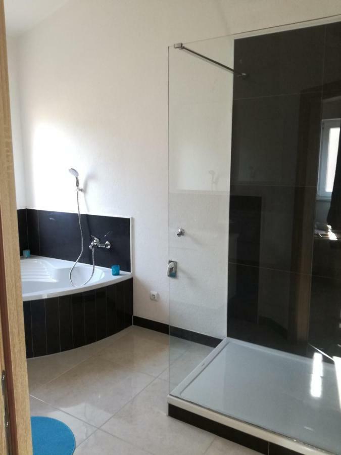 Apartman Adriatic Trogir Exterior foto